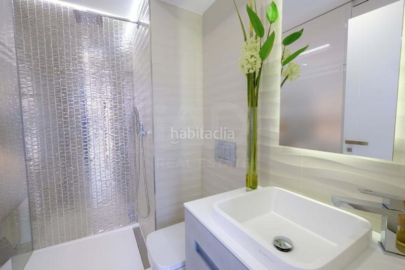 Foto 9f0cf466-2faa-460b-94b1-f3ac811e3d4a. Casa amb aparcament a Zona los Frutales Torrevieja