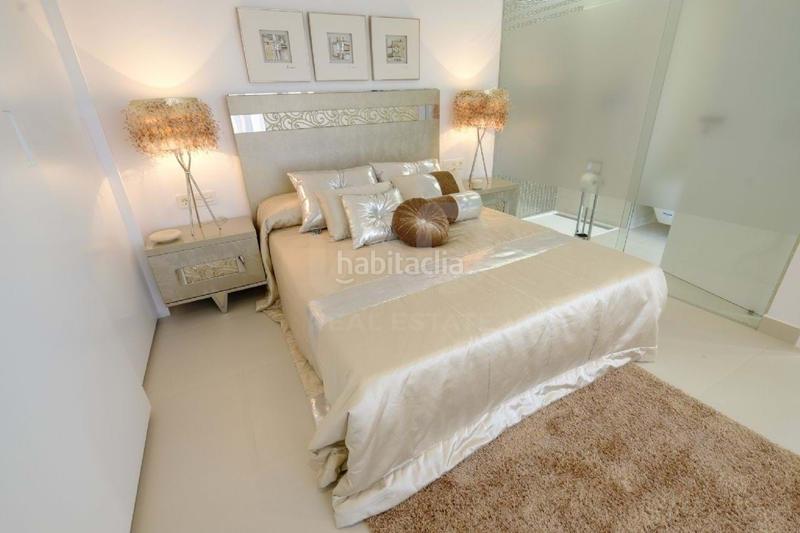 Foto d62039ec-0b0f-43ae-bb2c-dfb1c80d9c5c. Casa amb aparcament a Zona los Frutales Torrevieja