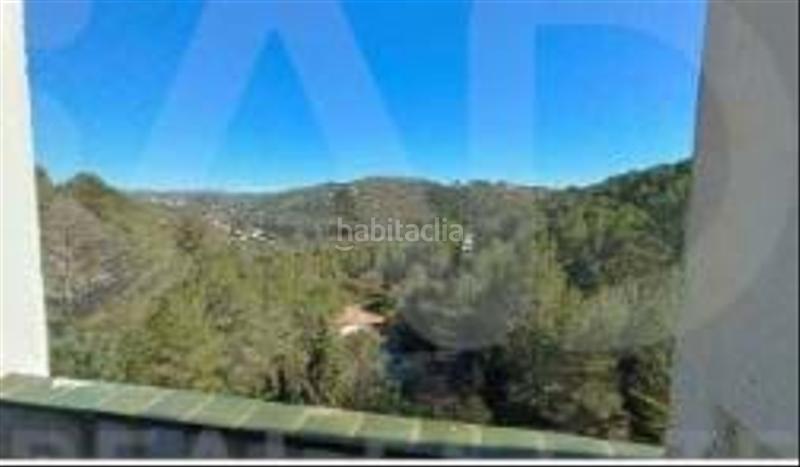 Foto a10a7332-ffd2-4cd2-a1dc-95c014f29fb0. Edifici a urbanización sin nombre sin nombre sin nombre a Canyelles