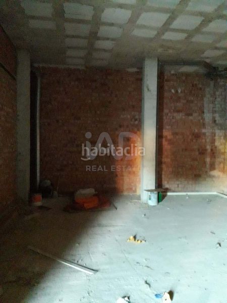 Foto 5add2616-8b12-4fbf-9ad5-83fc88118957. Local comercial a Écija