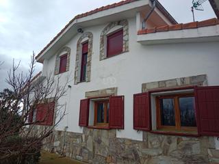 Maison à Pozuelo del Páramo