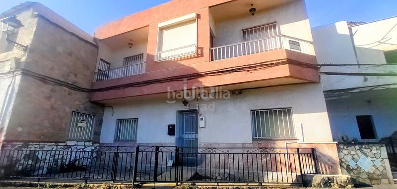 Foto 3cd4d7d7-faf9-4711-9774-06f74c5d05f5. Casa con parcheggio in Senés