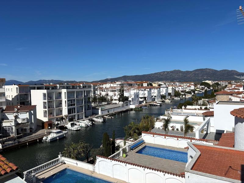 Foto 2a78fee8-9e98-4c9f-a19e-3fe485c01b67. Àtic a calle francoli 21 21 a Francolí - Freser - Noguera Empuriabrava