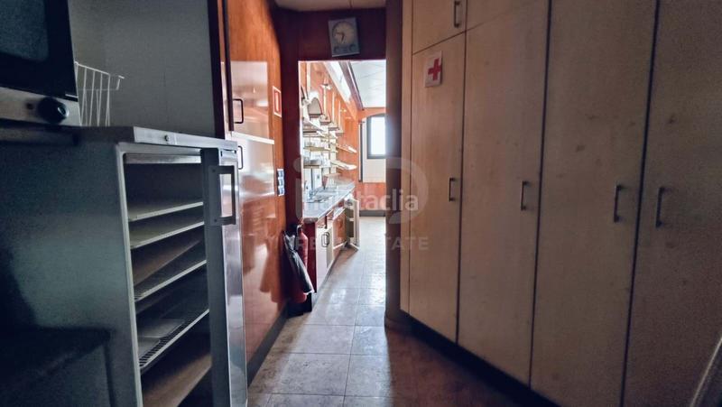 Foto 2b309eea-d589-46d4-972a-f1fbb6629038. Local comercial a Les Roquetes Sant Pere de Ribes