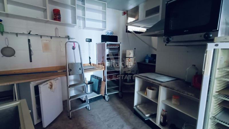 Foto dc7566f1-5283-496e-808d-e447c34e0ecf. Local comercial a Les Roquetes Sant Pere de Ribes