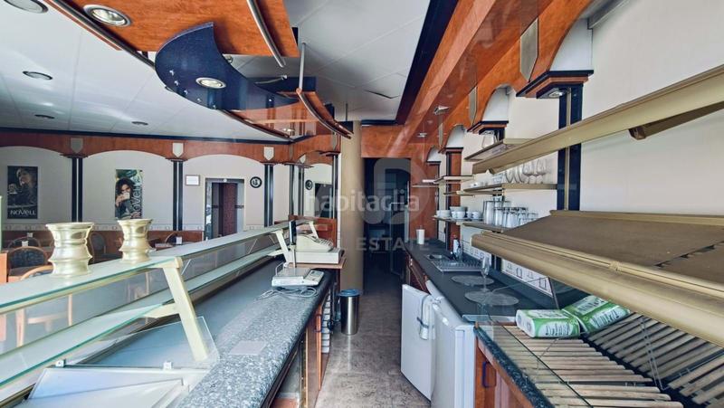 Foto ddc9d688-0f5e-4c57-8f94-9c8c5845fe20. Local comercial a Les Roquetes Sant Pere de Ribes