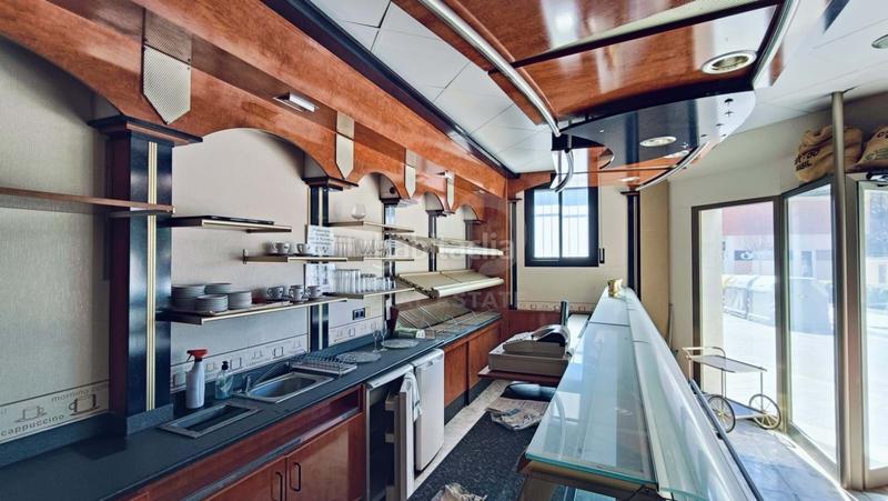 Foto af67daf8-e000-4961-a5db-1ed846fc98ff. Locale commerciale in Les Roquetes Sant Pere de Ribes