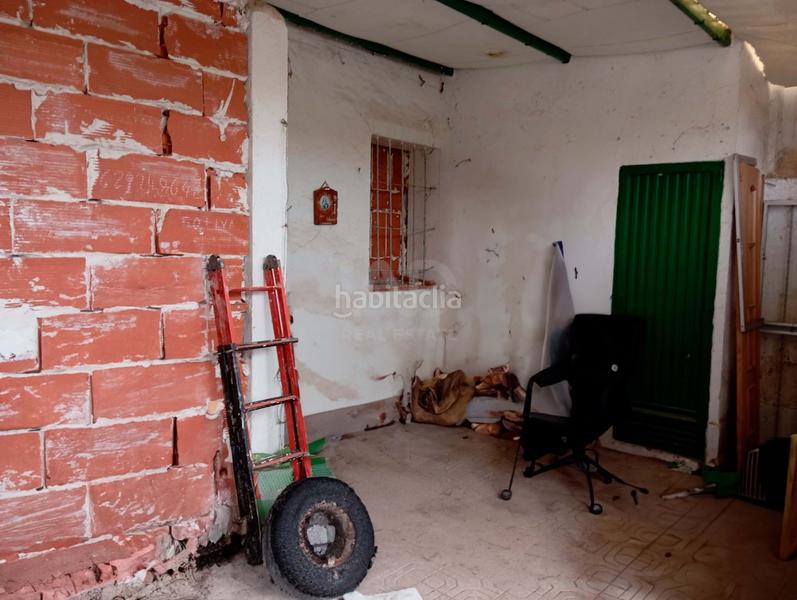 Foto a3f70b8e-af56-41aa-8891-e0f185bf6402. House with heating parking in Casco Histórico Guadalajara