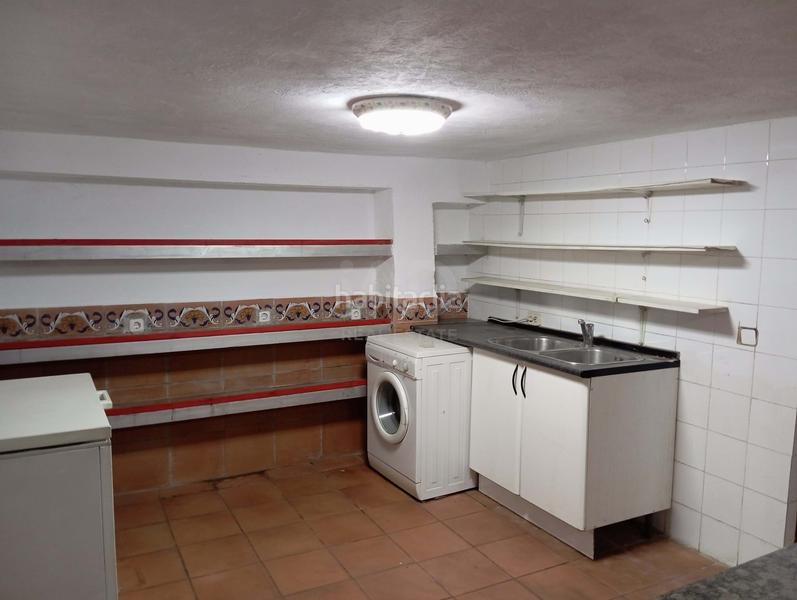 Foto ab73cae2-ae6a-4add-8f00-208517a12131. House with heating parking in Casco Histórico Guadalajara