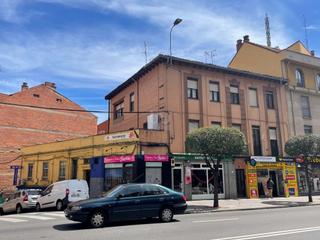 Edificio en Crucero