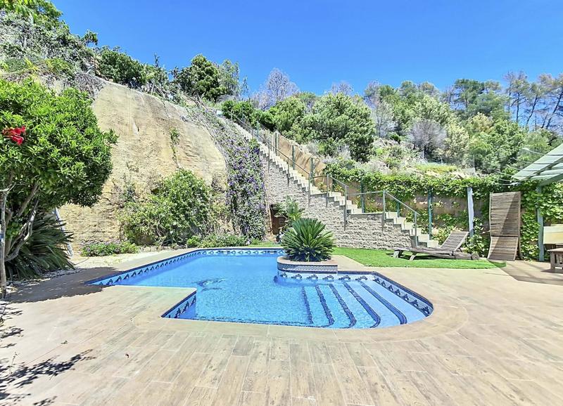 Foto f4696e3d-0120-4c8a-a491-4fa3227ebeb5. Casa amb calefacció aparcament piscina a Sant Fost de Campsentelles