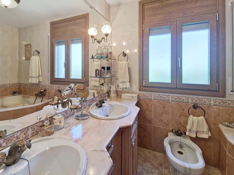 Foto de11a82f-cad2-41b3-8448-672ab20f59a5. Maison avec chauffage parking piscine dans Sant Fost de Campsentelles