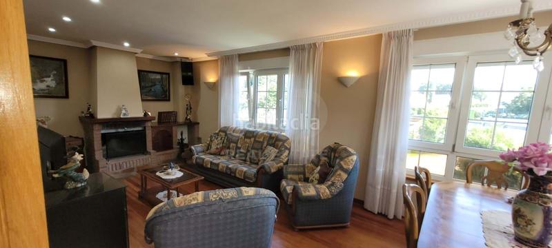 Foto 8aaa0084-6632-4445-813d-2dd3b7e32424. Casa con parcheggio in Franco (El)