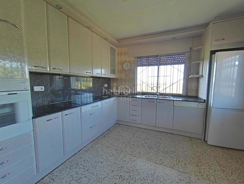 Foto 321c5d82-2dee-4ce8-8d2a-b81dfbfa3ab4. Casa in camino caparrella 93 93 in La Caparrella Lleida