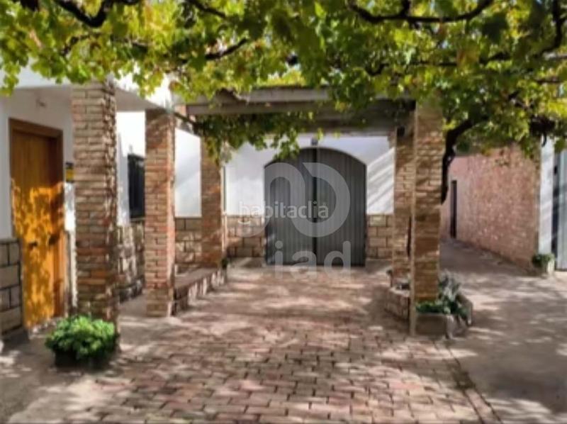 Foto e4b47dba-49c9-45d1-9a24-2c518d4ff3c1. Casa in camino caparrella 93 93 in La Caparrella Lleida