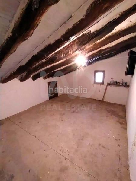 Foto fc70fbdf-6af5-4d01-befd-4eb0db6498bb. Maison dans calle nou 23 23 dans Ginestar