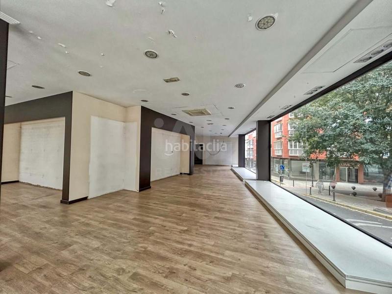 Foto fc904030-3a58-4027-9e19-b577ad241ed8. Rent business premise in vía ronda de ciruela 10 10 in Ciudad Real