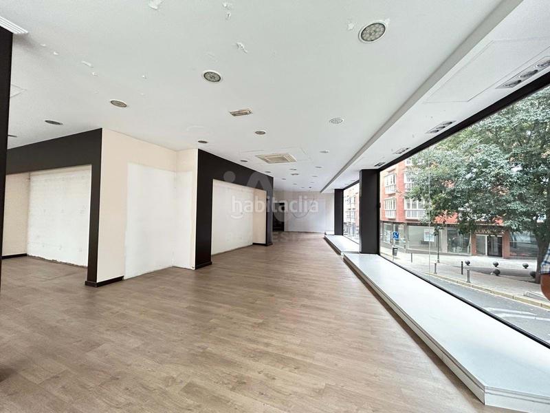 Foto 0223ee34-06ac-410b-a836-9b0993e57a1b. Alquiler local comercial en vía ronda de ciruela 10 10 en Ciudad Real