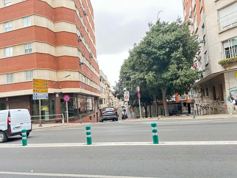 Foto ab11e2b0-ae3a-4d07-8438-a09e9de9b61a. Lloguer local comercial a vía ronda de ciruela 10 10 a Ciudad Real