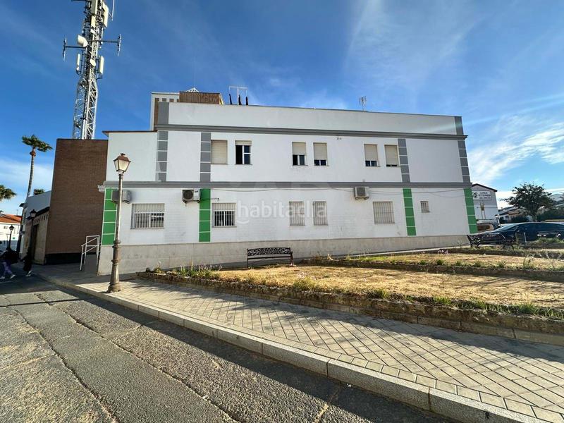 Foto 834f3fda-2d54-49b9-b758-83c250b21735. Alquiler local comercial en Lepe