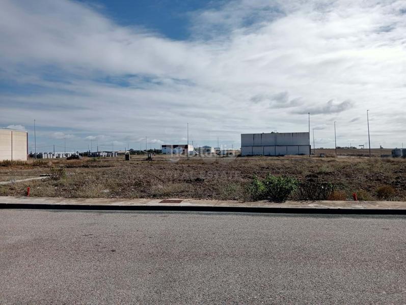 Foto 8c3a08ce-8816-4d72-a434-65b623f80fb3. Terreno residencial en Cañada Rosal