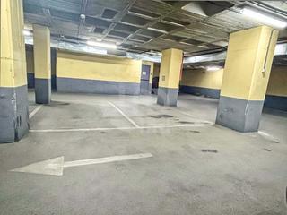 Aparcament cotxe a Calle menorca 14 14