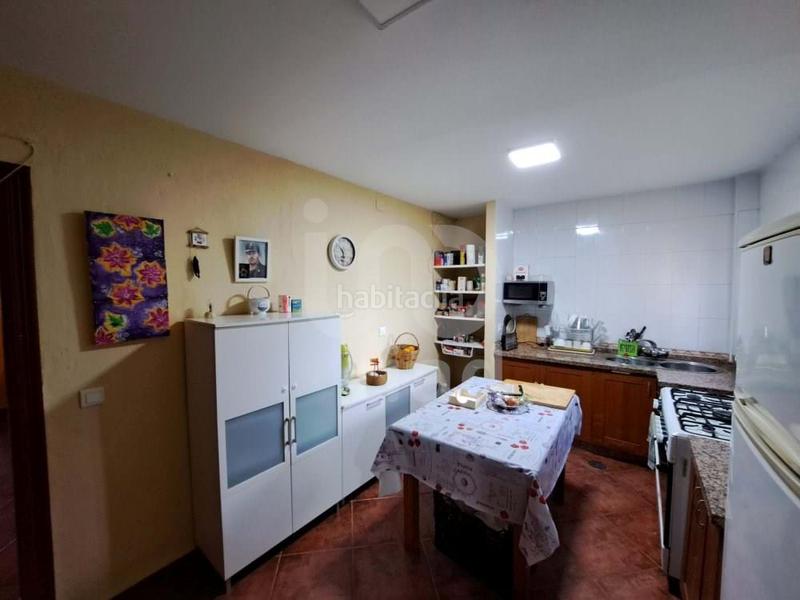 Foto 94ae39dd-3df9-4fb2-9464-8e08a06cae67. Casa in calle los barrancos 1 1 in Lepe