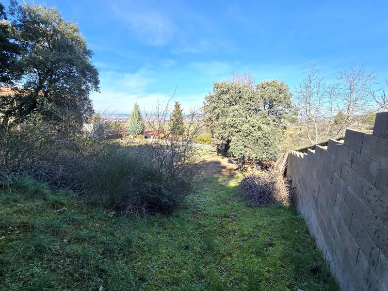 Foto 08ed9b5d-7302-41cf-867e-1ba136c9fbdc. Terrain résidentiel dans calle calle olmos 27 27 dans Guadalajara