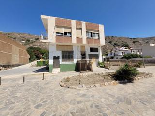 Rent Business premise in Sorvilán