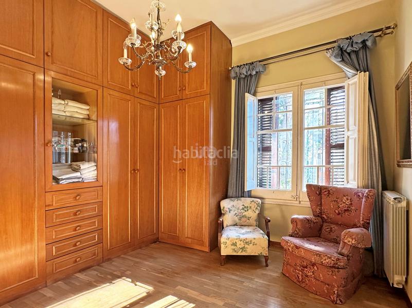 Foto 105437ff-e46f-4276-b12d-65475f93b7e3. Casa amb aparcament a Vallcarca - Penitents Barcelona