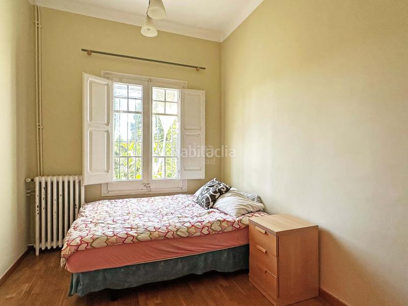 Foto b5484ac3-bf9c-4d7c-98cb-fe83bacc51d1. Casa amb aparcament a Vallcarca - Penitents Barcelona