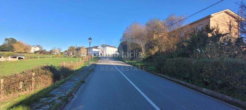 Foto c315c0b6-3210-4ec6-9996-bfe3b275cd0b. Terreno residenziale in Roda (La)