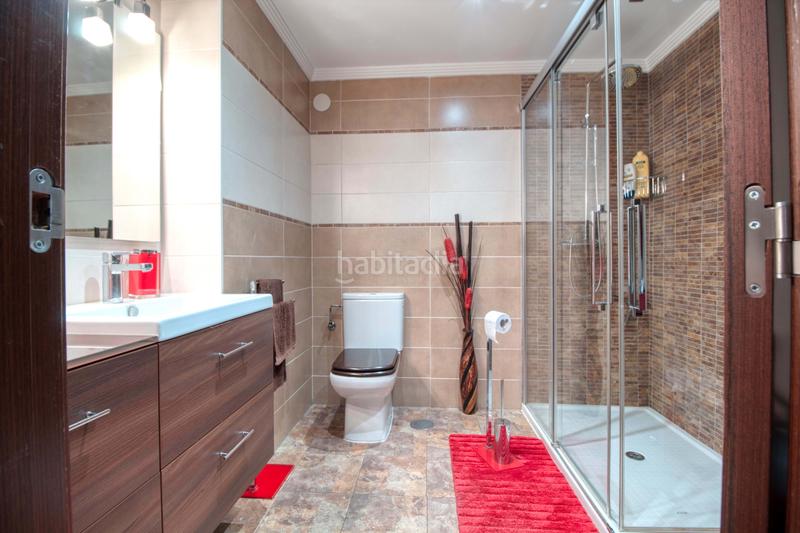 Foto 4f337b84-7bf7-4c2a-8952-ba9fc78051f2. Dúplex amb aparcament a Plaza Castelar - Mercado Central Elda