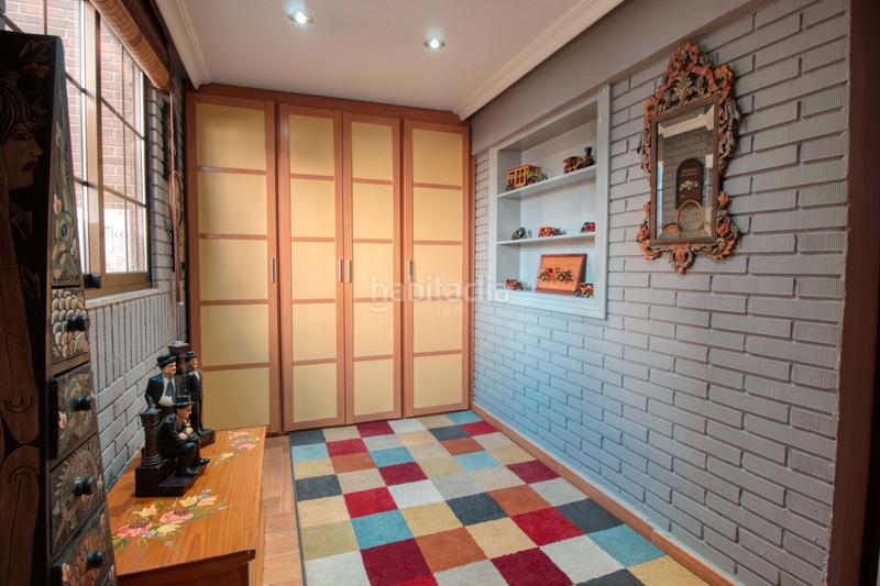 Foto 5ffd9be1-c402-4ade-bbdc-498e59bdcec7. Duplex con parcheggio in Plaza Castelar - Mercado Central Elda