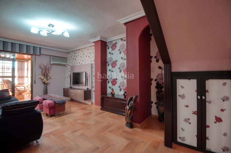 Foto 9865cfe8-1196-404f-8ef6-cf58ec38761e. Dúplex amb aparcament a Plaza Castelar - Mercado Central Elda