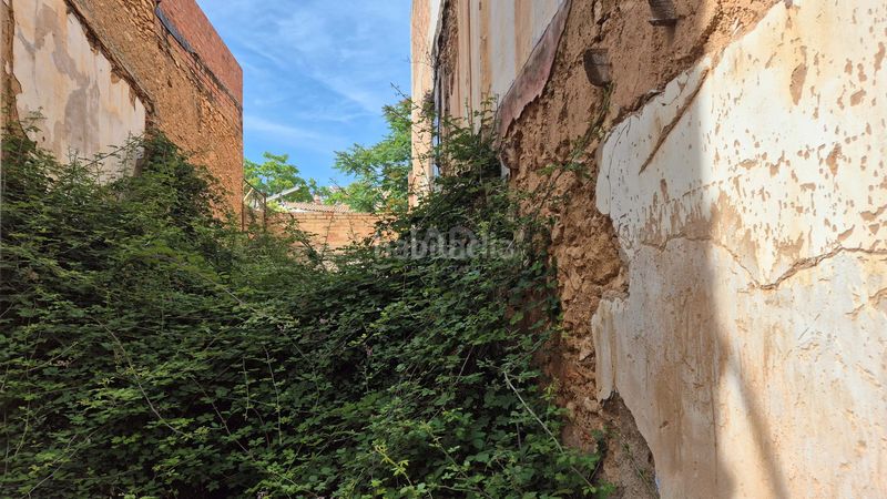Foto f317876b-67fb-4727-a986-5629f3d1120c. Terreny residencial a Centre Vendrell (El)