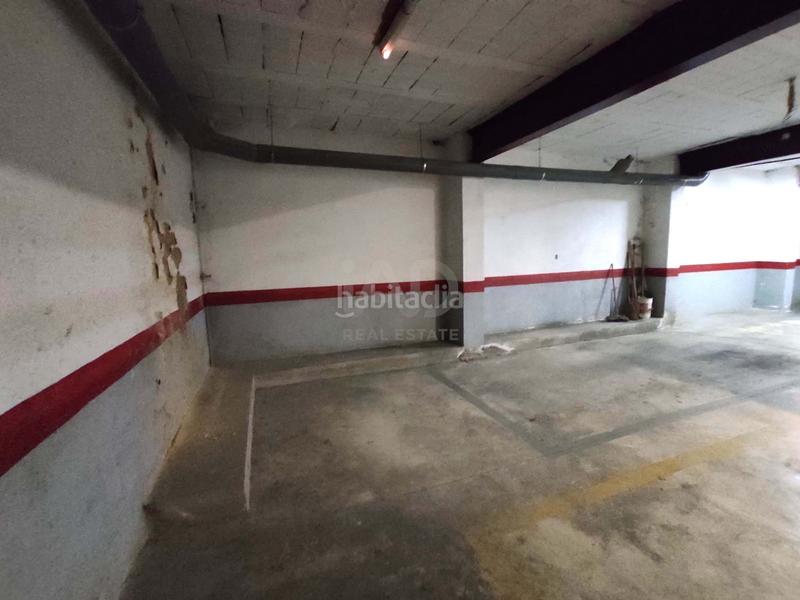 Foto be67afa4-6934-48dd-b37a-b3bf9c84bbf6. Autoparkplatz in El Tancat-Mas d´en Gual Vendrell (El)