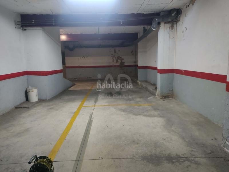 Foto c4cf11bf-6a04-4536-be41-adde29e621f0. Autoparkplatz in El Tancat-Mas d´en Gual Vendrell (El)