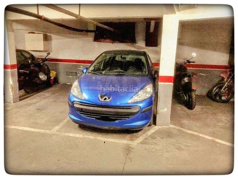 Foto 013ef1cd-b2ab-4acf-865d-7d82d5d0ceeb. Parking coche en El Parc i la Llacuna del Poblenou Barcelona