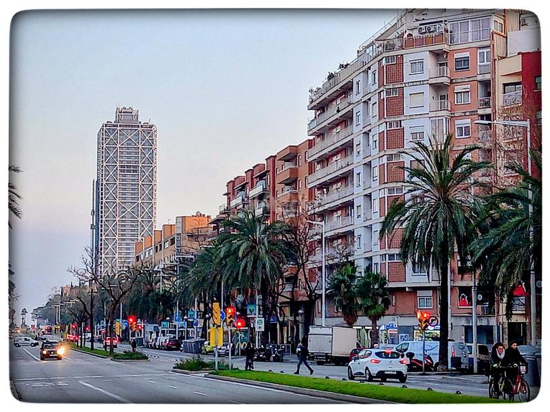 Foto 1bce4874-96c2-41a9-b933-5dbc3abae1e8. Parking coche en El Parc i la Llacuna del Poblenou Barcelona