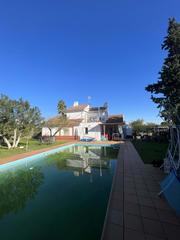 House in Valencina de la Concepción