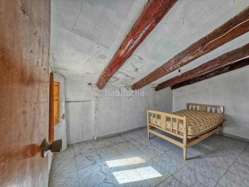 Foto d742f92a-d1f5-4f57-ad2e-73cdf53cf91d. Casa en calle los caños 1 1 en Gúdar