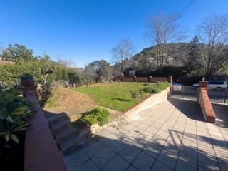 Residential Plot in Vallirana