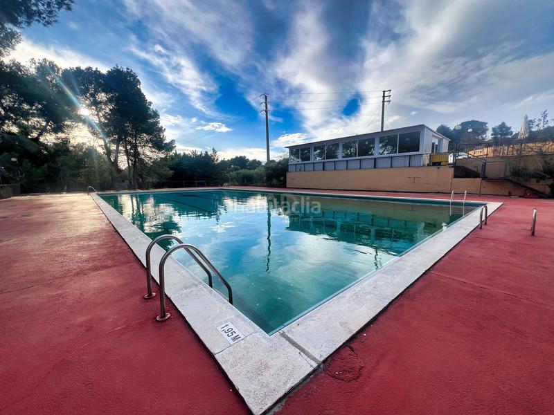 Foto 36e88178-4f2d-4fb8-b0c5-8e3b9b1489f2. Local comercial a avenida can montmany 90 90 a Corbera de Llobregat