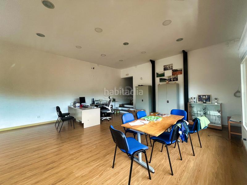 Foto 6706fe04-daf1-406b-b195-7fe9ae3a0d89. Local comercial a avenida can montmany 90 90 a Corbera de Llobregat