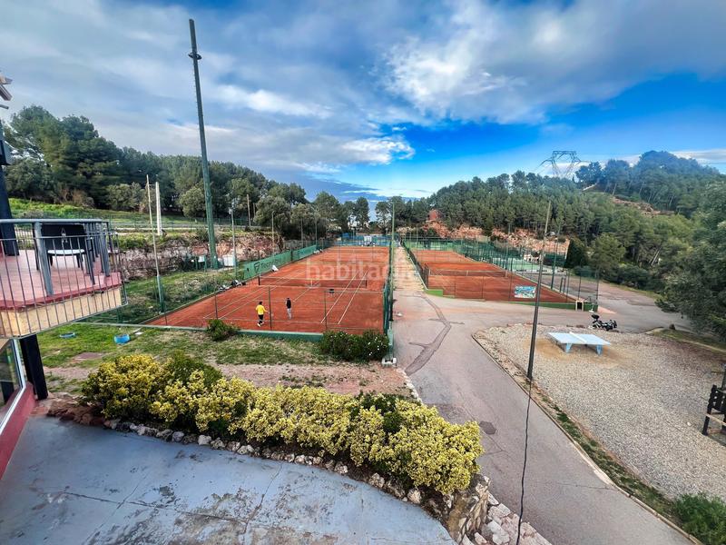 Foto 867cd071-5d6f-4f8c-a96d-c594cb9f6d90. Local comercial a avenida can montmany 90 90 a Corbera de Llobregat