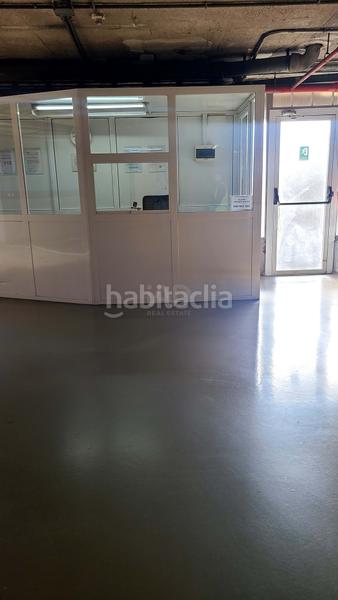 Foto cd41fa19-25b8-4992-a521-aac327ed117d. Autoparkplatz in calle travessera de les corts 272 272 in Barcelona