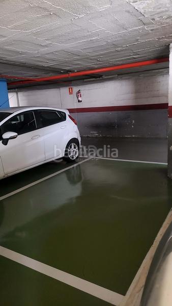 Foto dd19685a-20e1-4335-aeb8-b866cf22cdfd. Autoparkplatz in calle travessera de les corts 272 272 in Barcelona