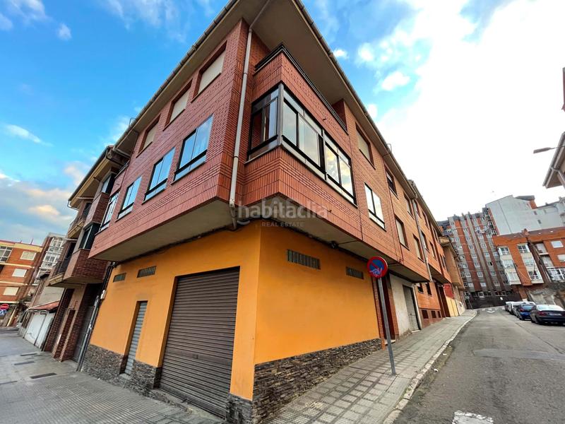 Foto fa8ef8df-0016-4409-8e82-bc5db4ed1a23. Business premise in calle demetrio valero 12 12 in León