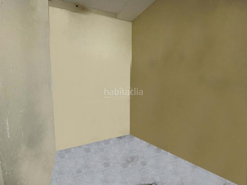 Foto 56fa50d1-cf70-41ed-be9f-8d42ea88bb41. Local comercial en calle demetrio valero 12 12 en León